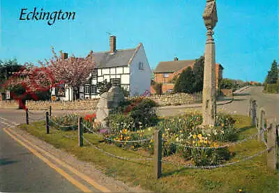 Picture Postcard>>Eckington The Cross And Post Office • £2.59